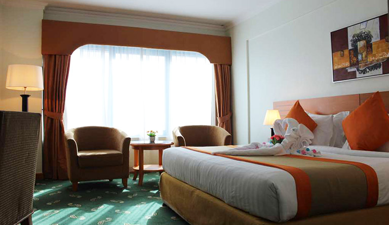 nihal-palace-deluxe-room-cityView